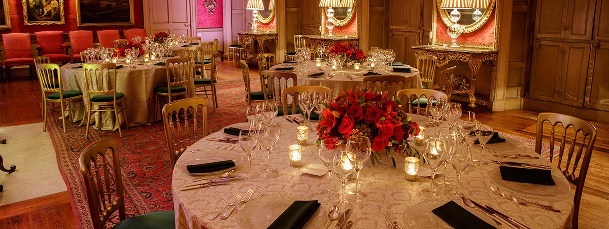 Small dinner in the Red Drawing Room at Hopetoun House 