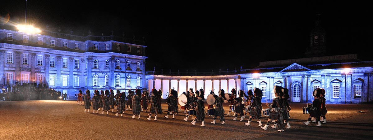 Beet the retreat performance at Hopetoun House - corporate and wedding entertainment 