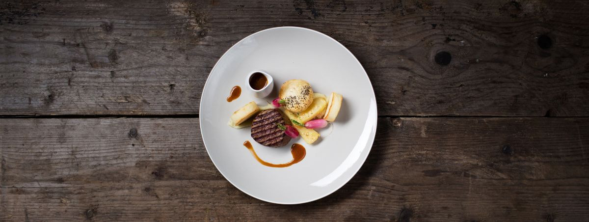 Main courses by Heritage Portfolio - catering company in Edinburgh