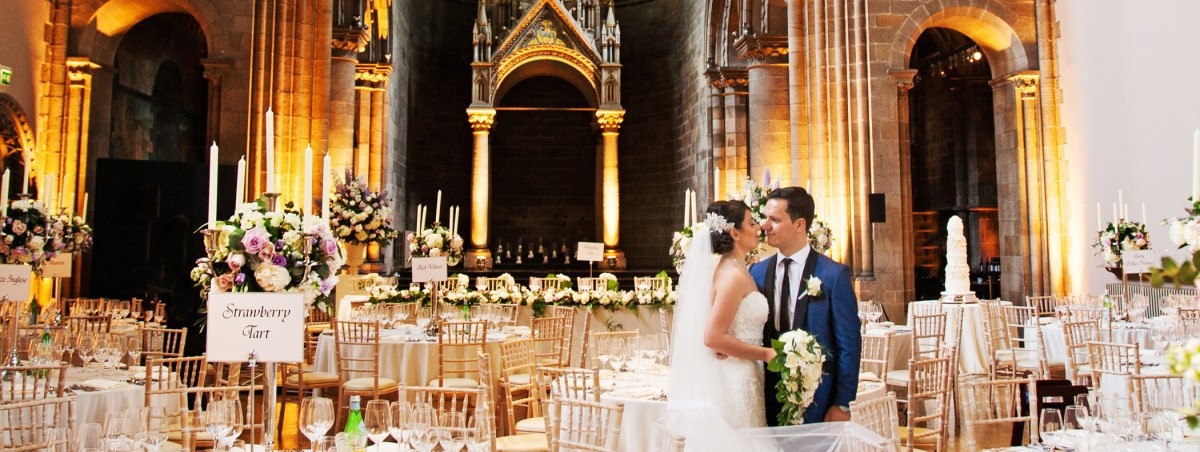 Summer Wedding Mansfield Traquair -Julie Lamont Photography