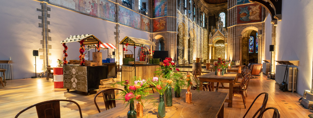 Beautiful food truck event set up  - Mansfield Traquair in Edinburgh 