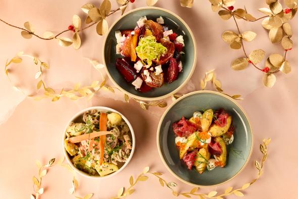 Group of bowls of food