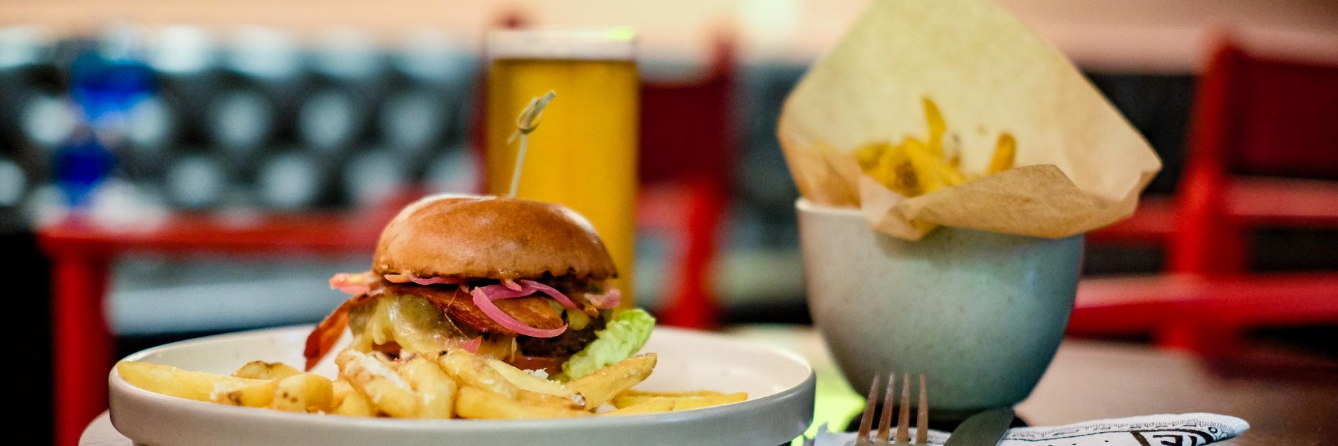 burger and chips