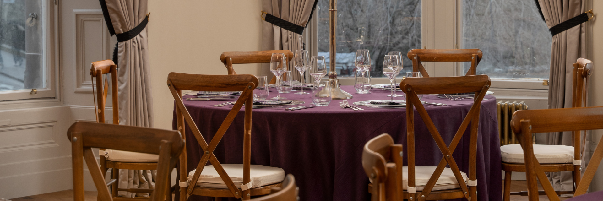 Table dressed at The Cockburn